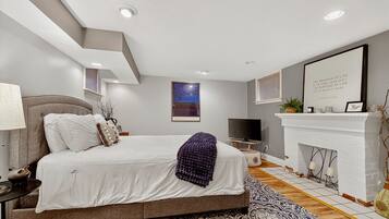 3 bedrooms, WiFi (free), bed sheets