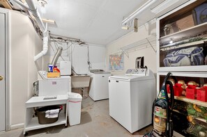 Uklassifisert bilde, 2 av 32, knapp