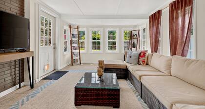 Perfect house that’s located in the heart of Indy!