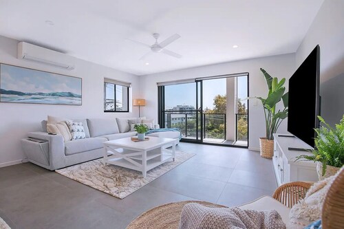 HOT New Chic 3 ensuite ap. Redcliffe, Brisbane