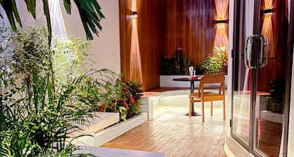 Cambana La Riviere Boutique