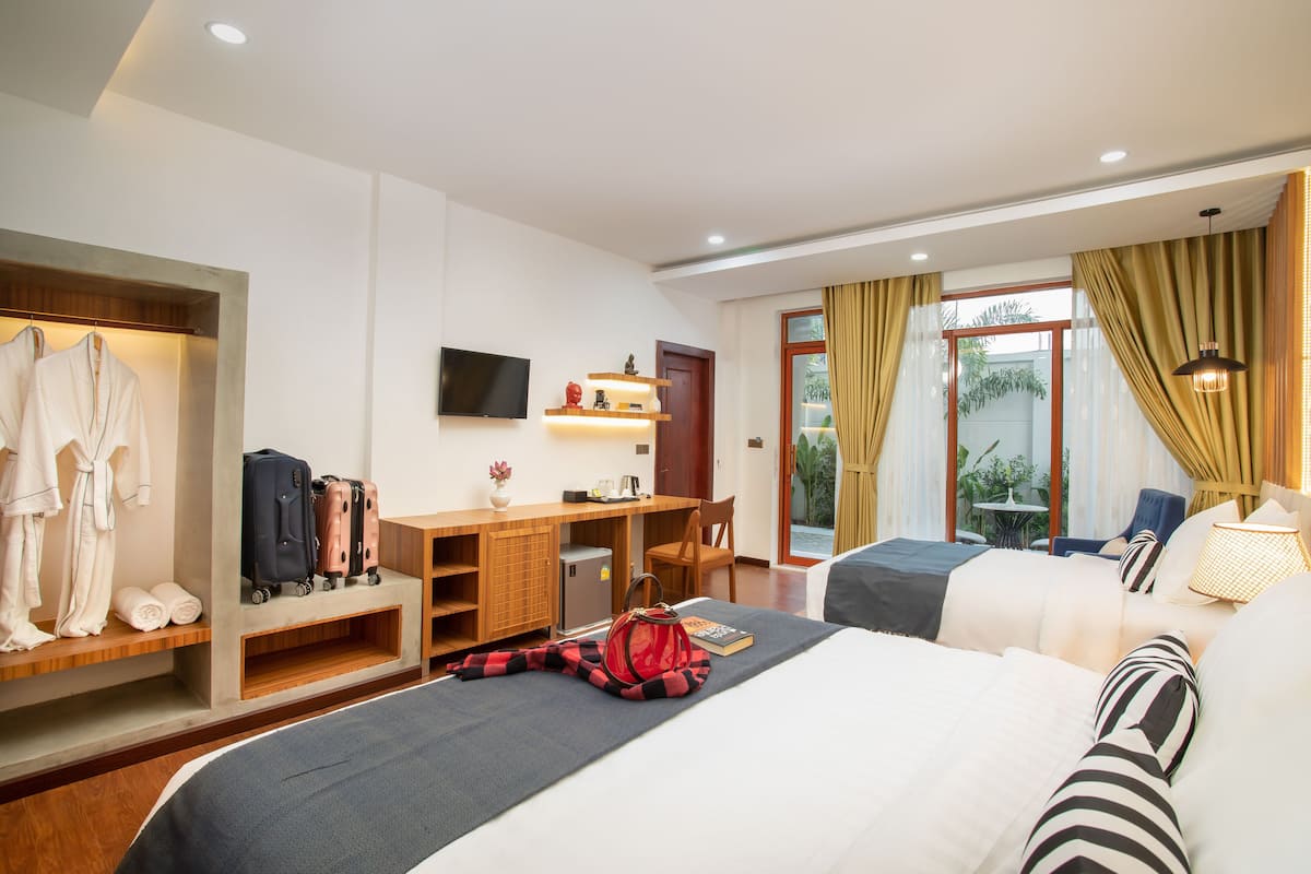 Junior Twin Room