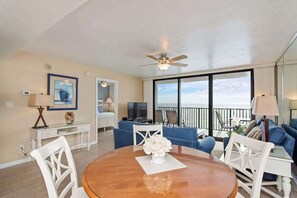 Smart TV, offices - One Seagrove Place 1202 (Santa Rosa Beach)