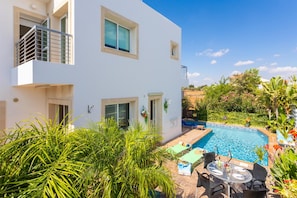 House | 4 bedrooms - Villa Kalliopi in Pernera (Paralimni)