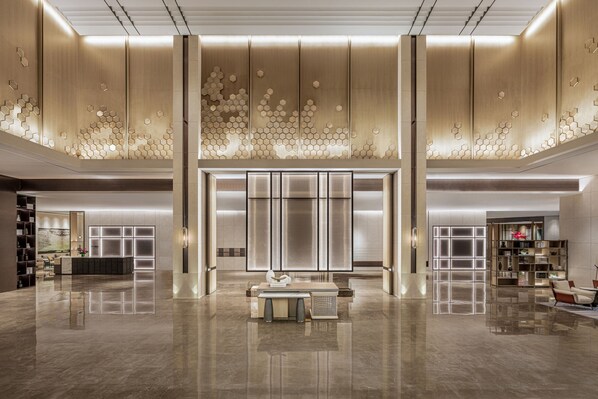 Lobby-Lounge