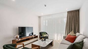 TV, stereo, offices