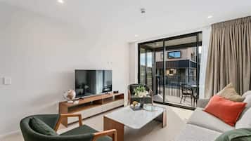 TV, stereo, offices