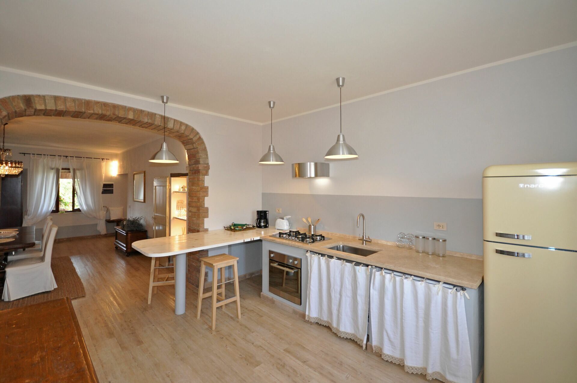 Fridge, dishwasher, toaster