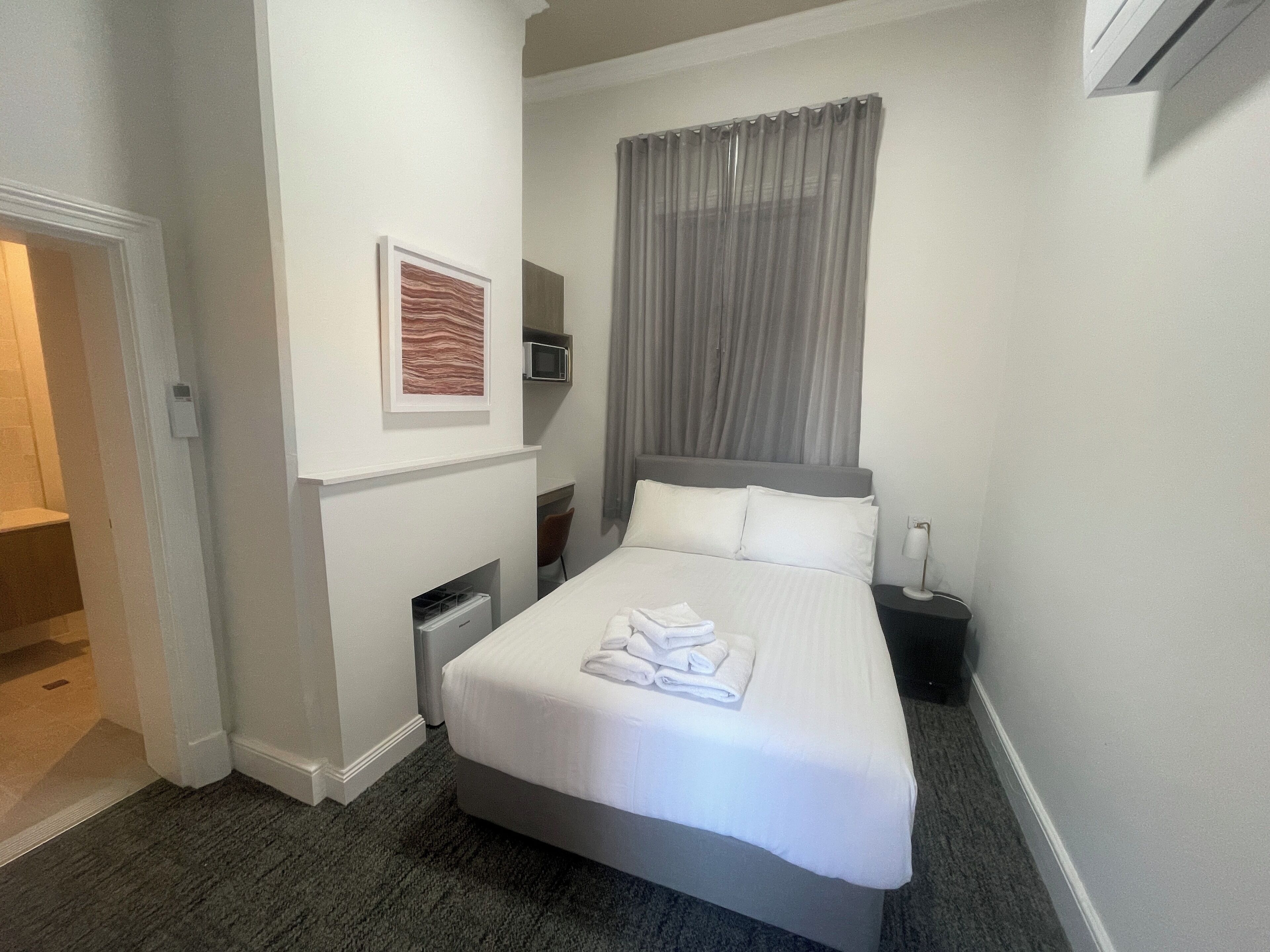 Økonomirom | Strykejern/-brett, wi-fi (inkludert) og sengetøy