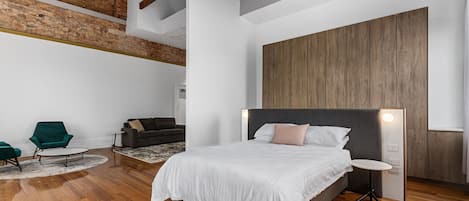 Loft | Iron/ironing board, free WiFi, bed sheets