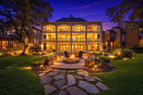 Pool & Spa | Lux Waterfront Home | 2 Primary Suites, 4 BR, Boat Dock & Views