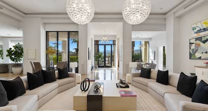 Private Haven in Gated Community | Modern Luxury | Ideal Location | Extended Stays Welcome