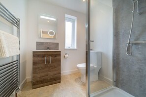 Shower, towels