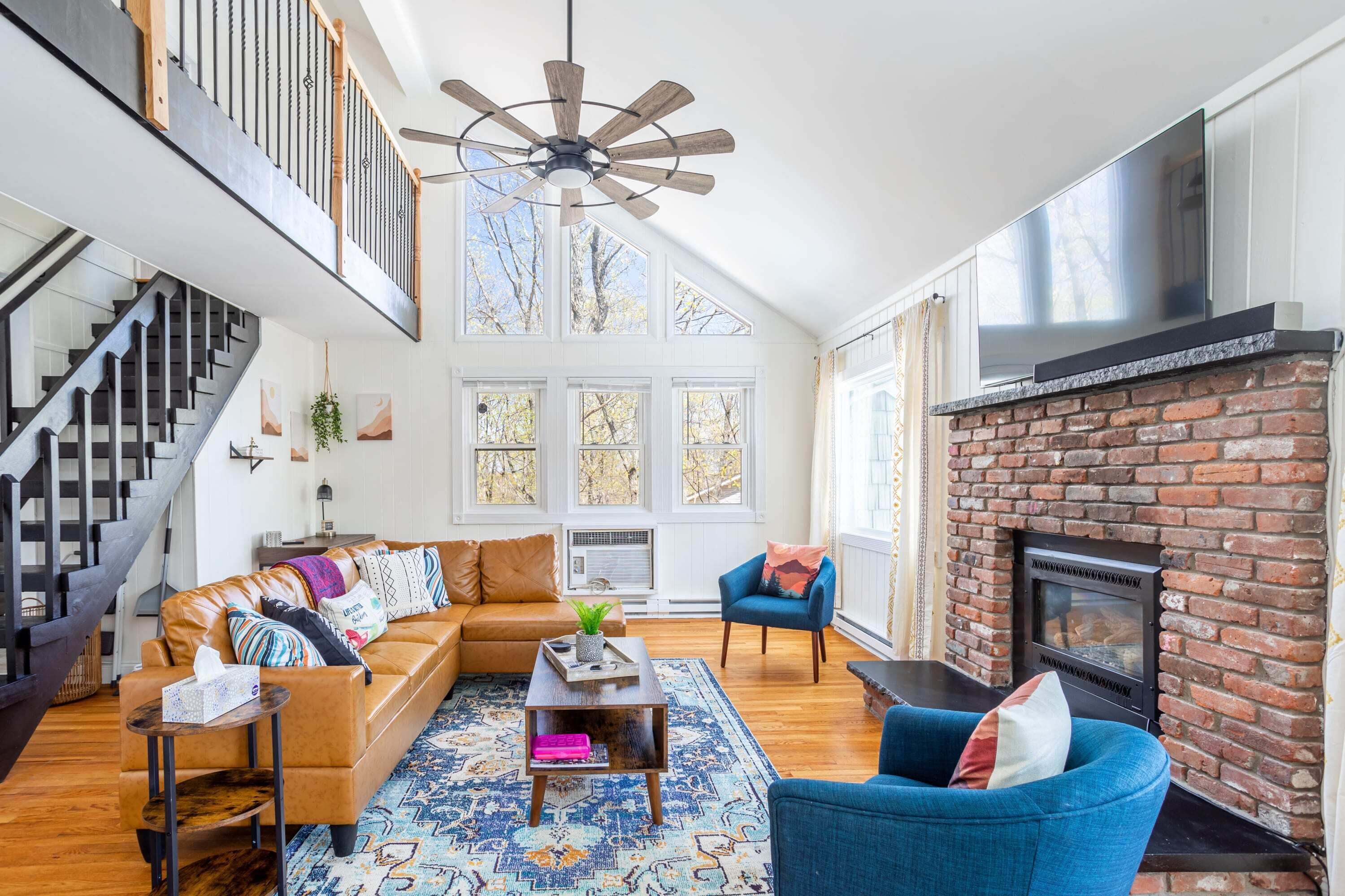 Cozy | 3BD | 2Minutes from Beach