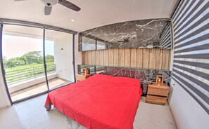 3 bedrooms, desk, iron/ironing board, WiFi - Villa 21: Private Rooftop Pool & BNayar Beach Club (Cruz de Huanacaxtle)