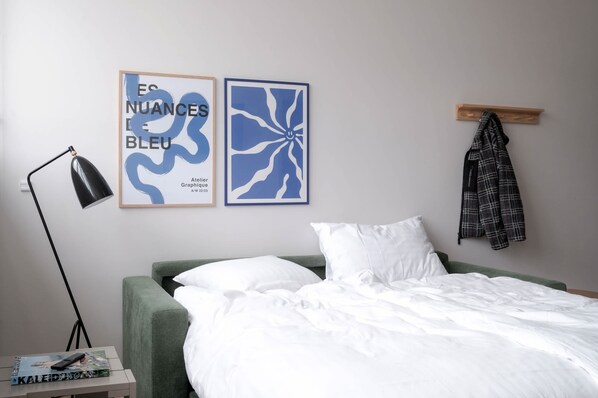 1 bedroom, iron/ironing board, WiFi, bed sheets