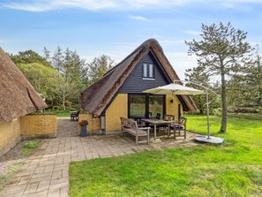 Outdoor dining - "Gorjan" - 1.2km from the sea by Interhome (Saltum)