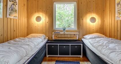 "Hereth" - 700m from the sea by Interhome