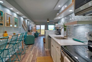 Fridge, microwave, oven, stovetop - Beachfront Condo, Prvt Balcony w/ View, Pool Access | Beach Happy by AvantStay (Port Aransas)