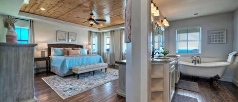 3 camere, ferro/asse da stiro, Wi-Fi gratuito, lenzuola