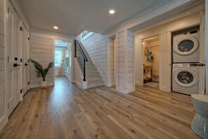 Interior - Private Pool, Walk to Beach, 6BDR, Main+Guest House | Third Sandbar by AvantStay (Port Aransas)