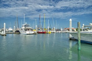Marina/club náutico