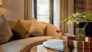 Luxury Suite, 1 King Bed, City View | Living area | 55-inch LCD TV with cable channels