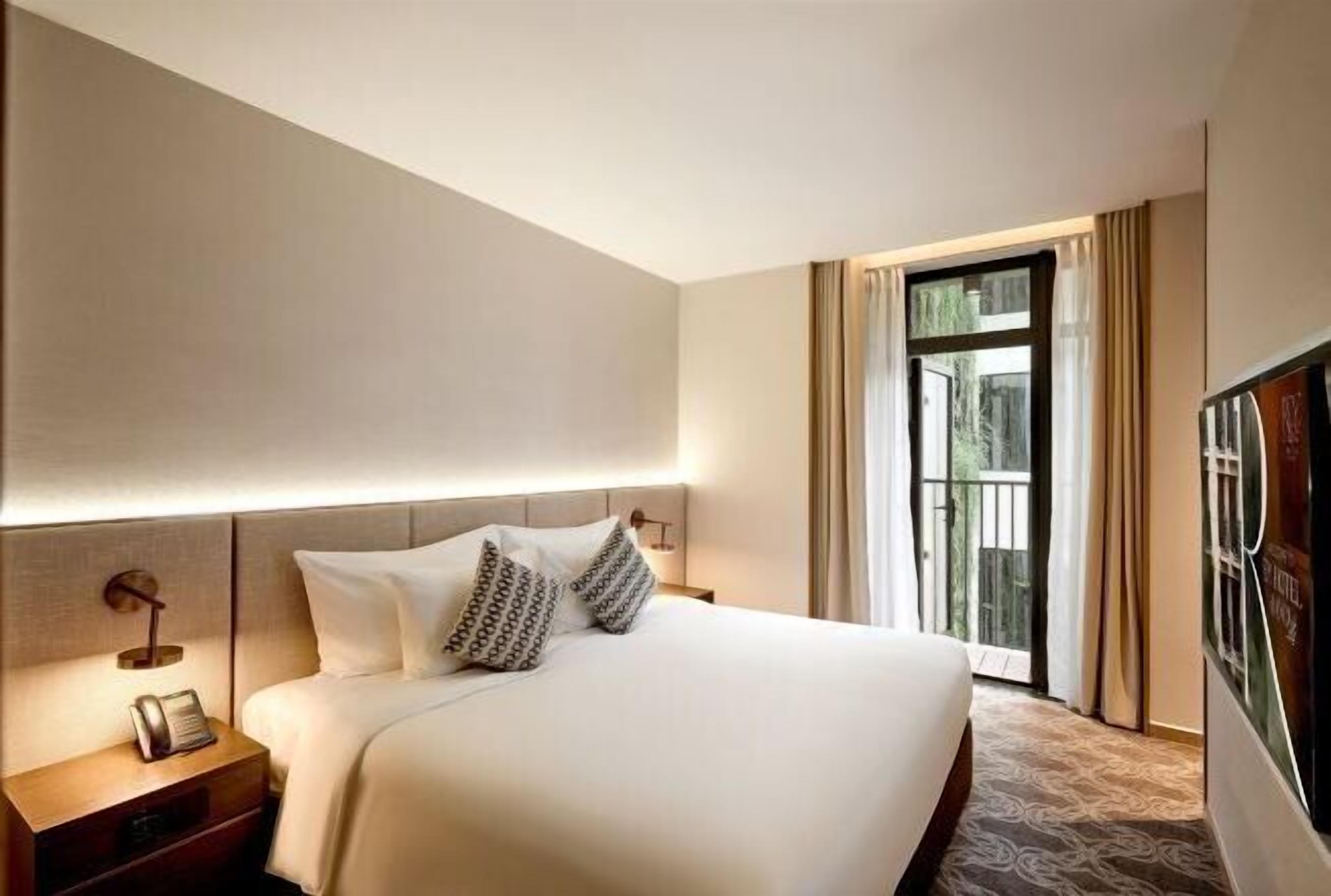 Minibar, in-room safe, desk, blackout curtains