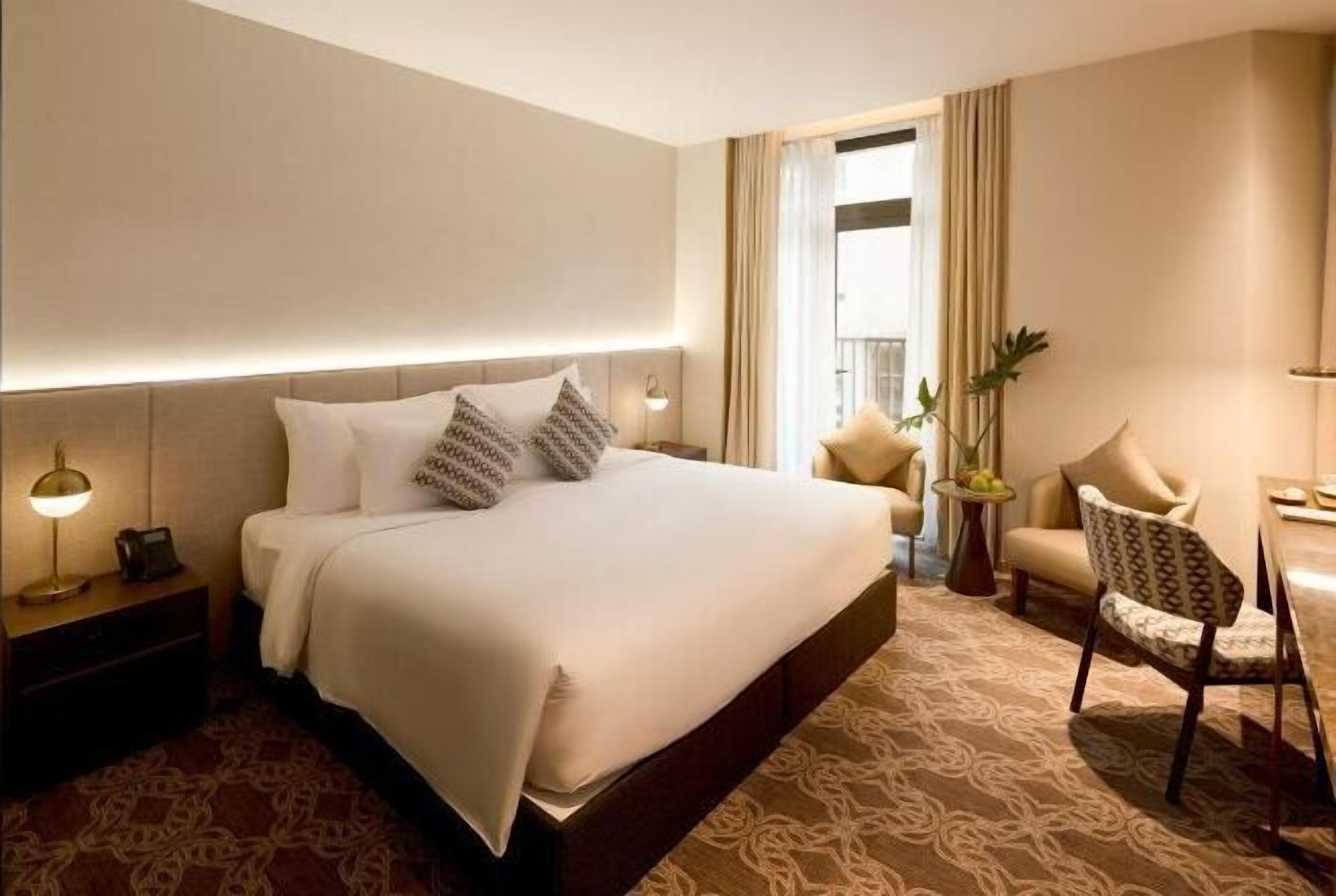 Minibar, in-room safe, desk, blackout curtains