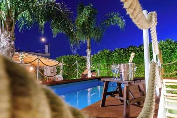 Pool - Apartment 'Casa Venere Aurora Luxury' with Private Pool, Wi-Fi and Air Conditioning (giuggianello)