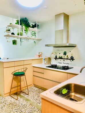 Family House, 2 Bedrooms | Private kitchen | Full-size fridge, stovetop, coffee/tea maker, rice cooker - 6 person single house (Taitung)