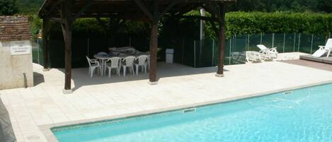 Piscina a l'aire lliure