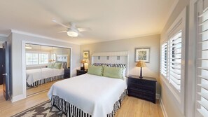 3 bedrooms, internet, bed sheets