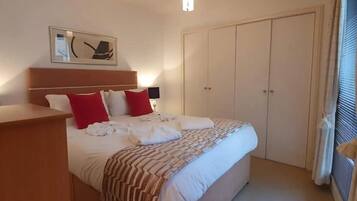 1 chambre, fer et planche Ă repasser, lit parapluie, Wi-Fi gratuit