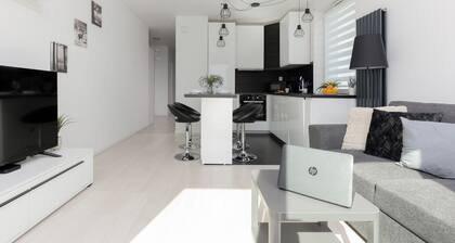 Szlachecka Apartment, Parking by Renters