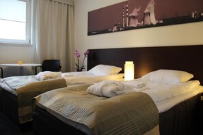 Kamar Twin | Meja kerja, setrika/meja setrika, dan Wi-Fi gratis