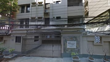 Façana frontal de l'allotjament