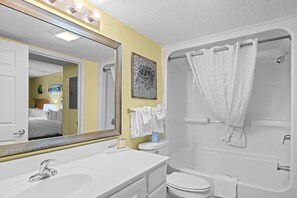 Bañera y secador de pelo