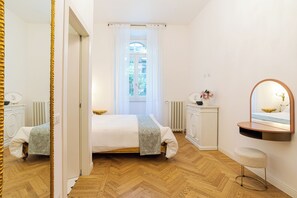 Family Apartment, Multiple Bedrooms (Appartamento Reggenza) | 4 bedrooms, iron/ironing board, free WiFi, bed sheets - Appartamento Reggenza (Como)