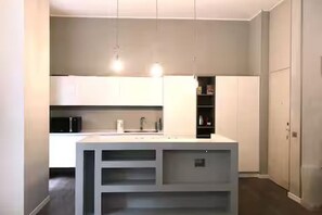 Fridge, microwave, dishwasher, toaster - GuestHost - Raffaella splendido bilo x4 (Milan)