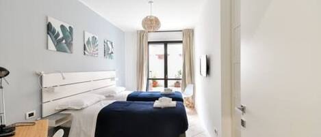 3 habitaciones, tabla de planchar con plancha y wifi