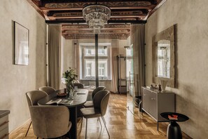 Design Apartment | Living area | 52-inch Smart TV with digital channels - Gallery 7 - LoftAffair Collection (Kraków)