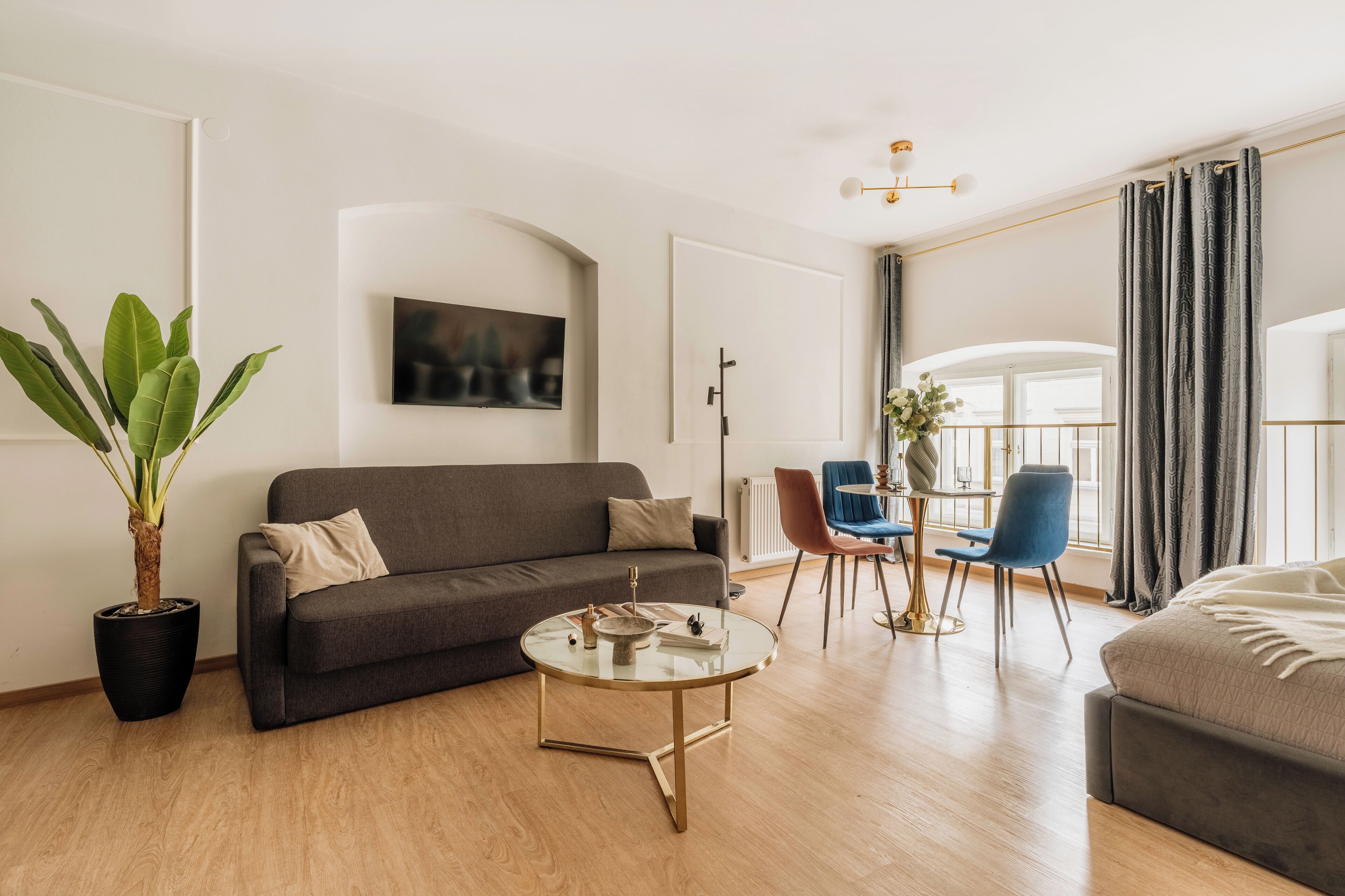 Comfort Studio Suite, Non Smoking | Individually furnished, desk, soundproofing, iron/ironing board