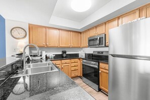 Fridge, microwave, oven, stovetop - Seaview Sanctuary: Your 1 Bdrm Oceanfront Escape (Myrtle Beach)