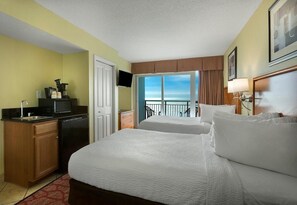 2 bedrooms, iron/ironing board, WiFi, bed sheets - Tides of Tranquility Oceanfront Escape 2 Rooms (Myrtle Beach)
