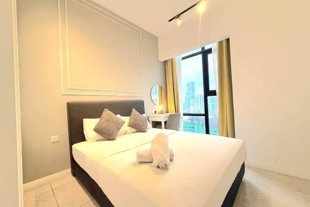 2 bedrooms, desk, soundproofing, iron/ironing board