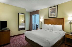 4 Schlafzimmer, Bügeleisen/Bügelbrett, WLAN, Bettwäsche