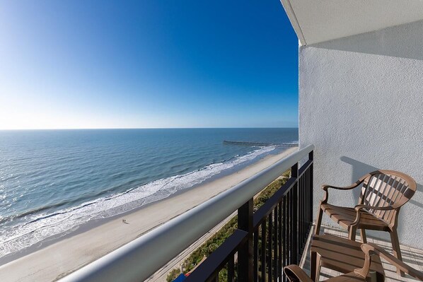 Property grounds - Beachfront Elegance Myrtle Beach Boardwalk (Myrtle Beach)