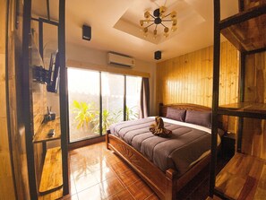 Deluxe Villa | Premium bedding, minibar, free WiFi, bed sheets