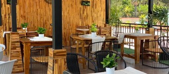 Momento Bangtao Beach